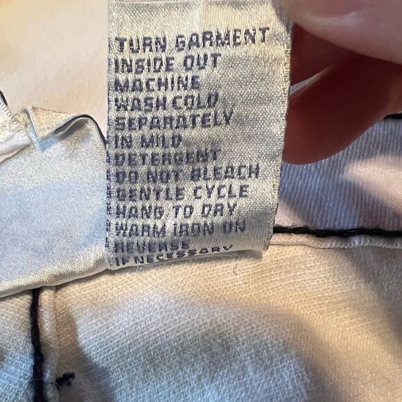 NWT! D2G white boot cut jeans. Size 4 petite - Picture 7 of 12